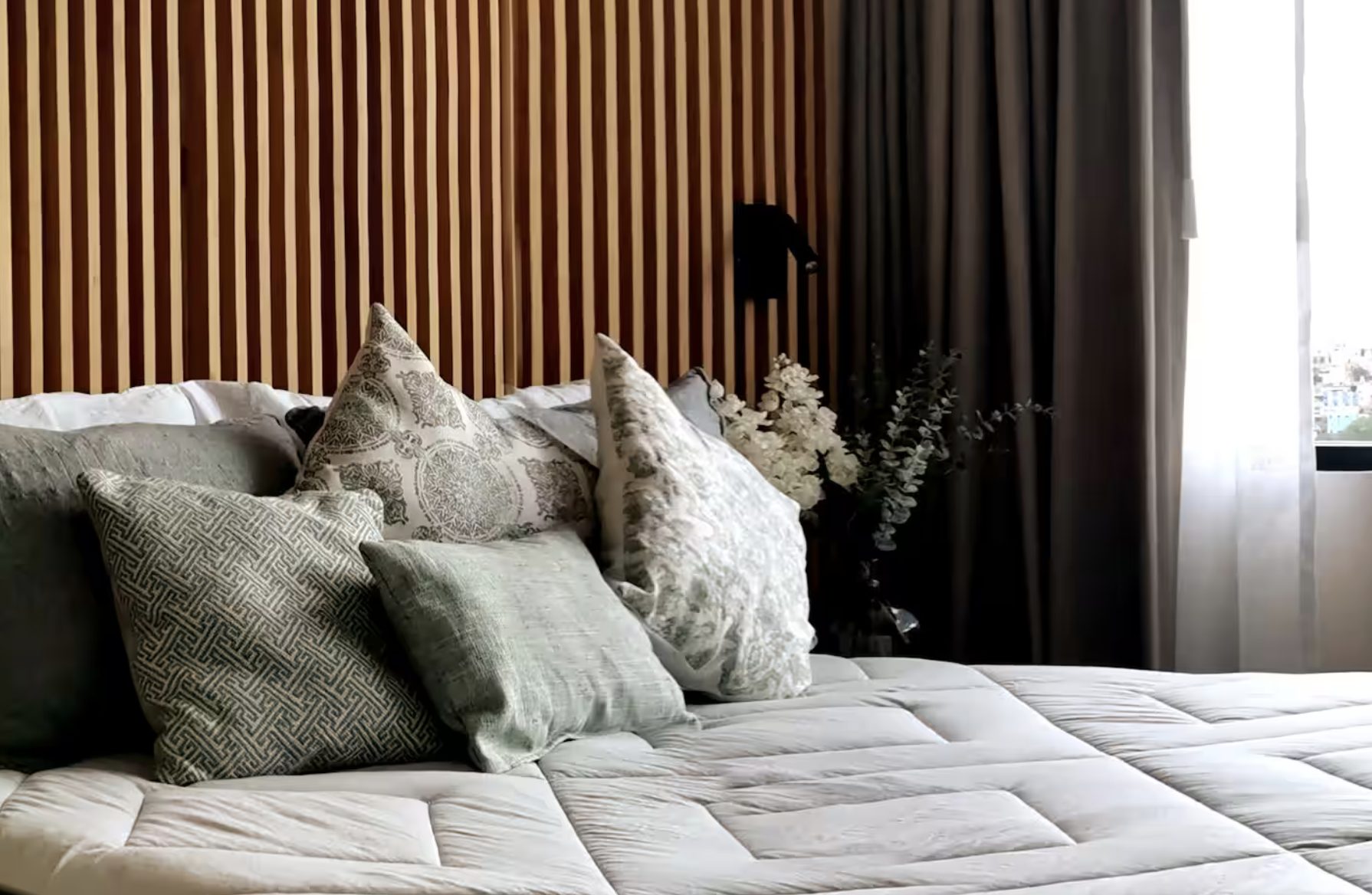 Elegante Loft Amueblado con Diseño Contemporáneo en León