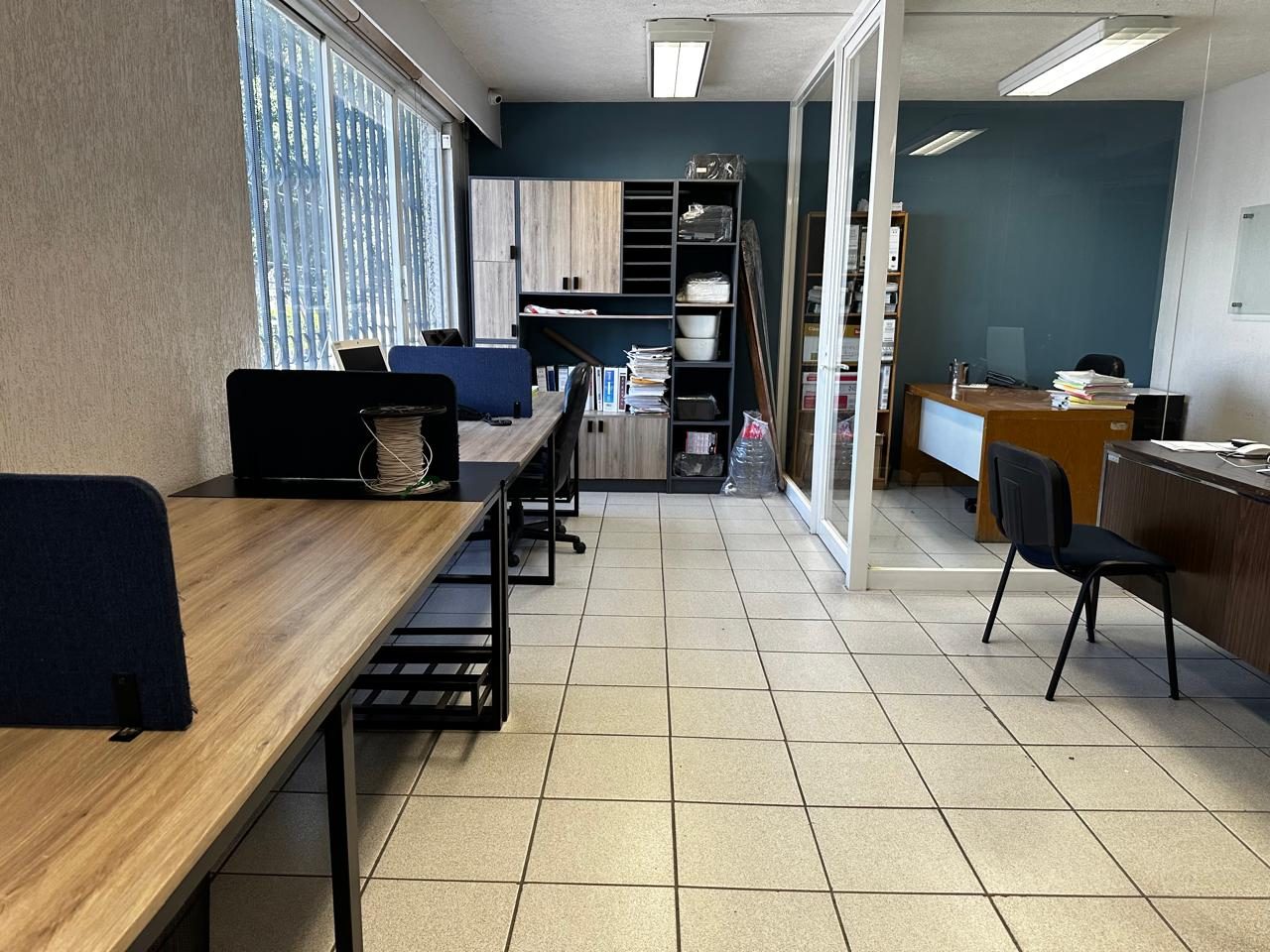 Edificio de oficinas en venta - Listo para Usar